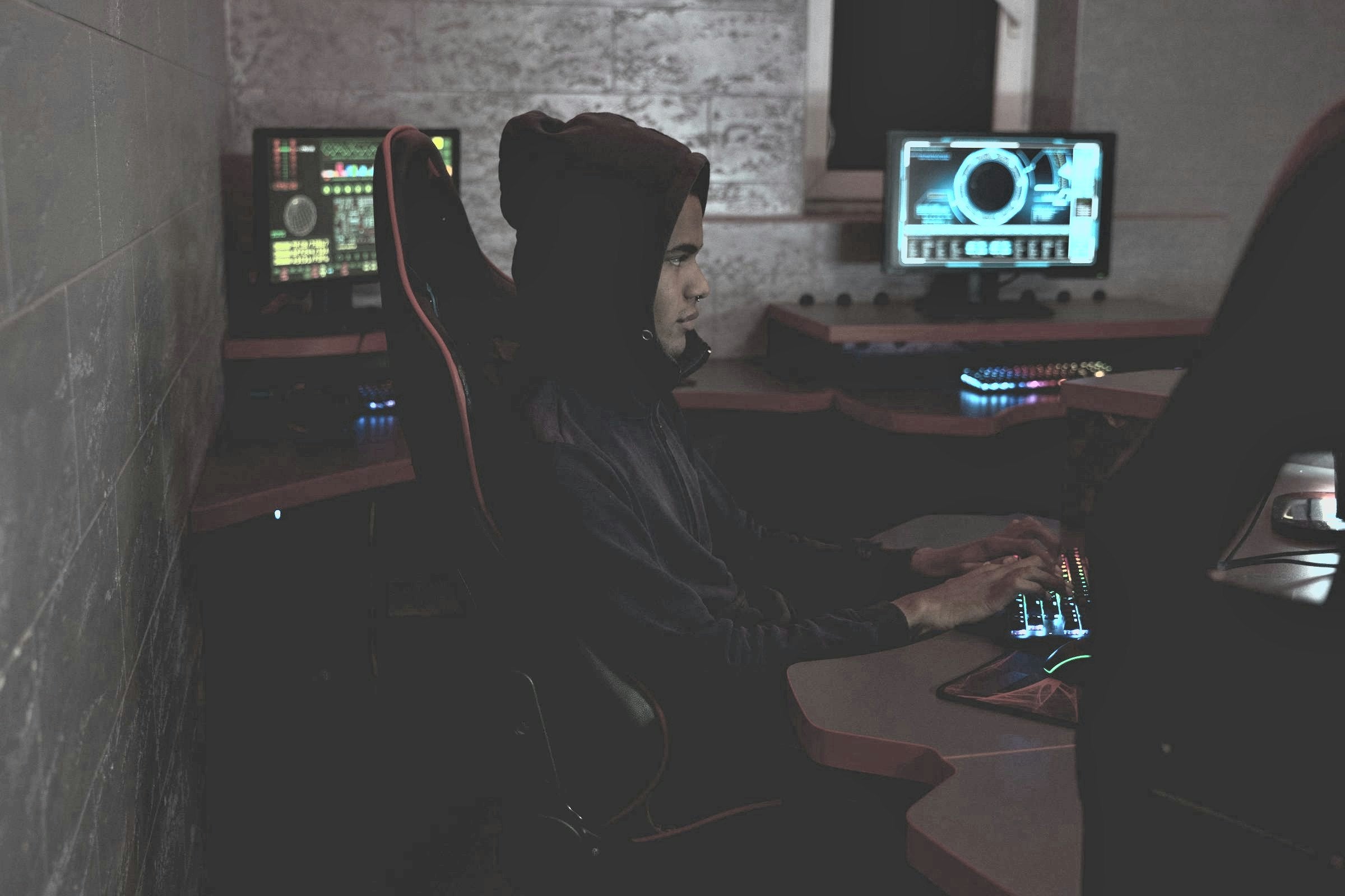 Vendor-neutral security operations room